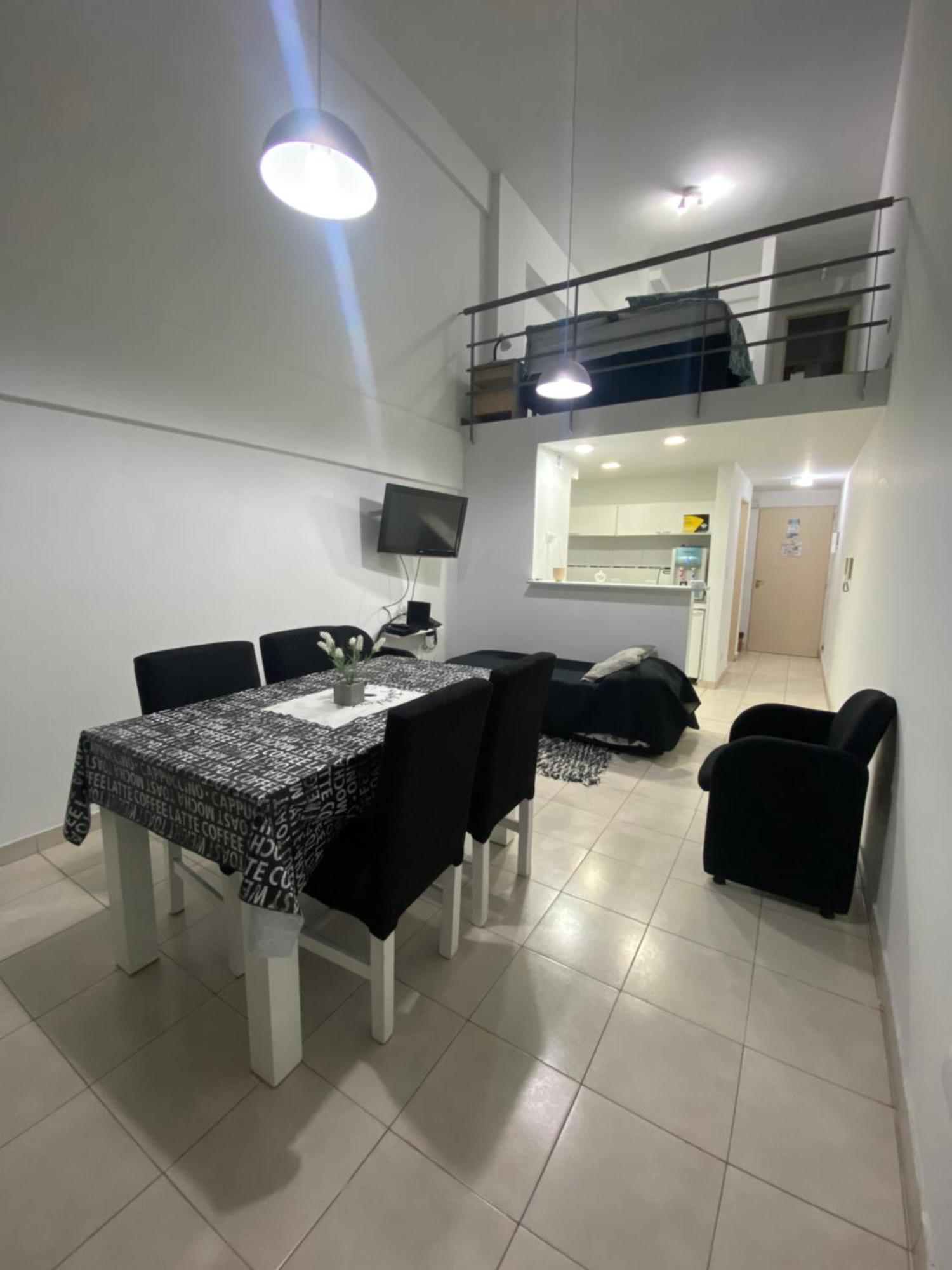 El Depto Tipo Duplex Pleno Centro Incluye Cochera Consultar Servicio De Parking Appartement Monte Grande Buitenkant foto